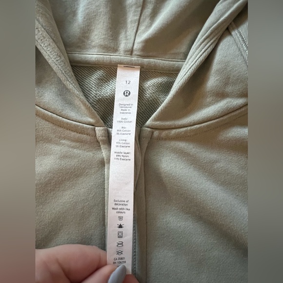 Lululemon hugged waist zip hoodie - Picture 7 of 14